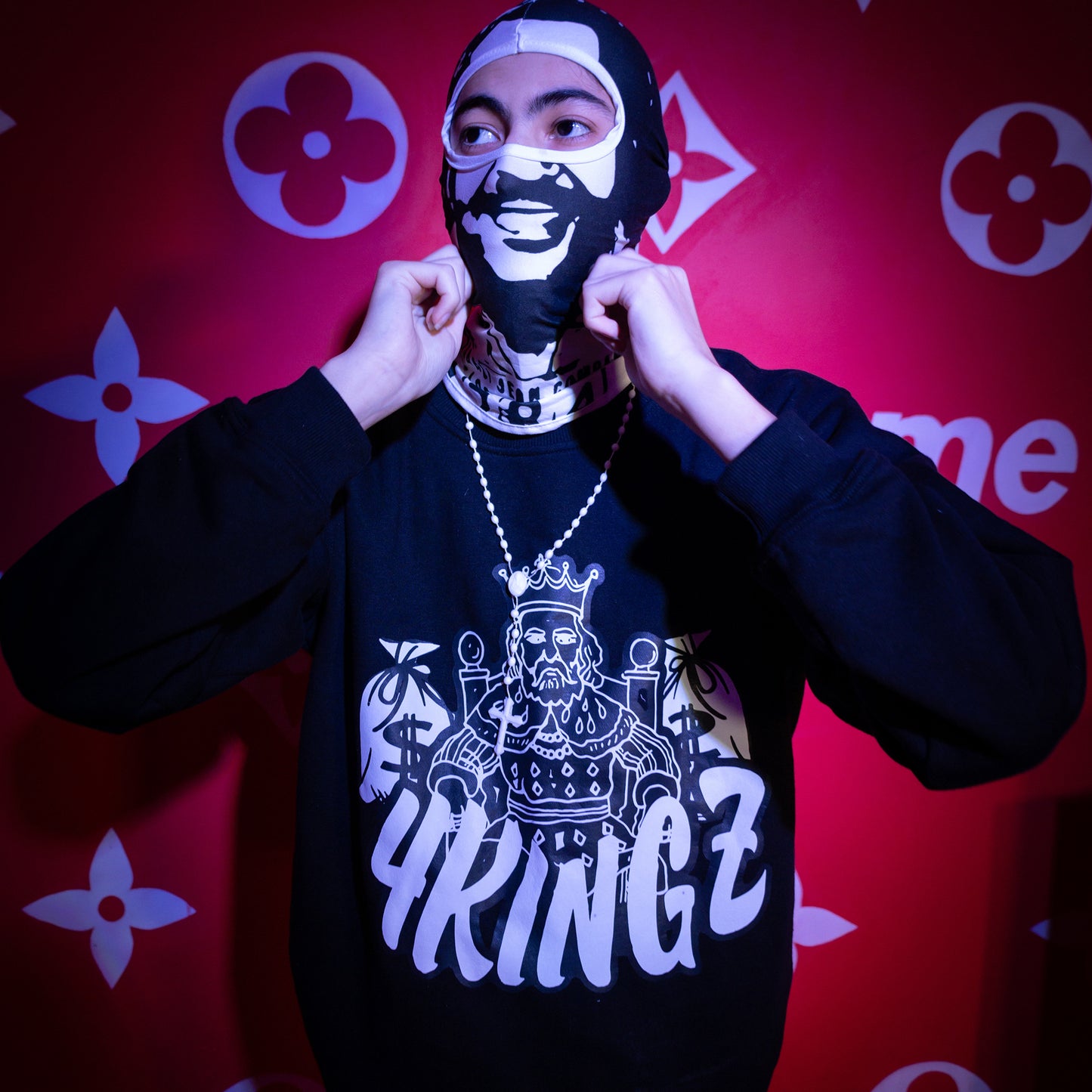 King Of Kings Crewneck